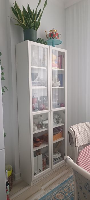 Шкаф - витрина ИКЕА оригинал