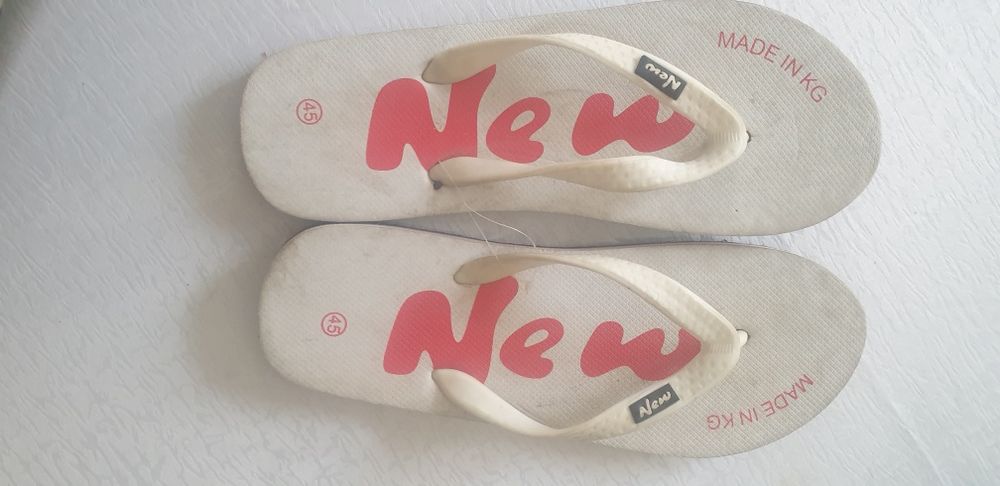 Сланцы-шлёпки мужские