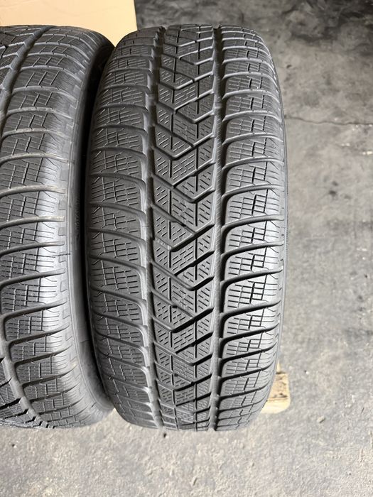2 anvelope iarna 225/55/19 , Pirelli , DOT 2022 , 6.5 mm