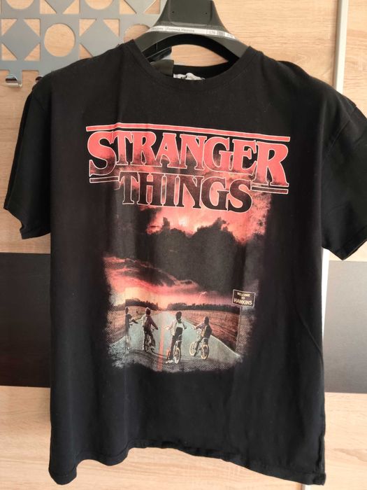 Тениска Stranger Things размер М