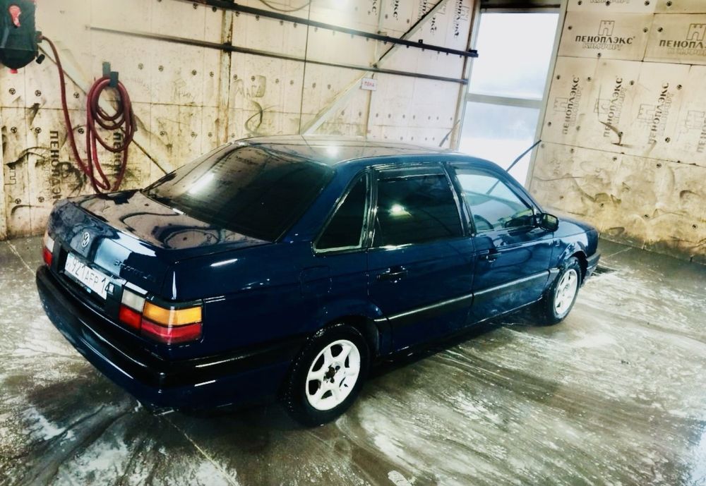 Продам машину Пассат Б3 1991г Моник