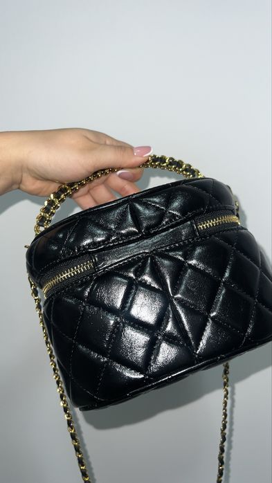 Винтидж шанел козметично куфарче дамска чанта