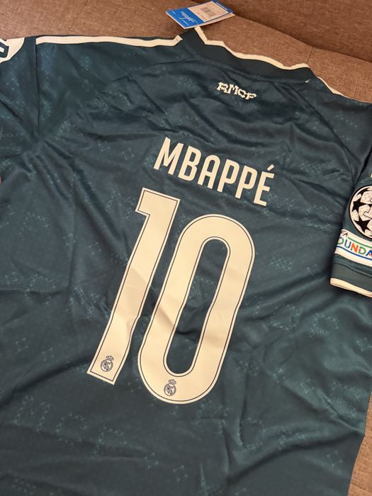 Tricou Mbappe real madrid