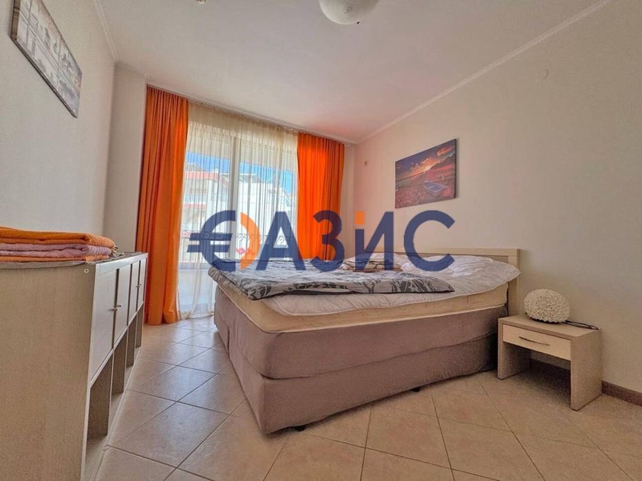 Продава се Двустаен апартамент в к.к. Слънчев бряг - 55 кв.м за 821 €/кв.м - Снимка #10