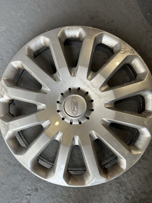 Тасове за Форд Фиеста