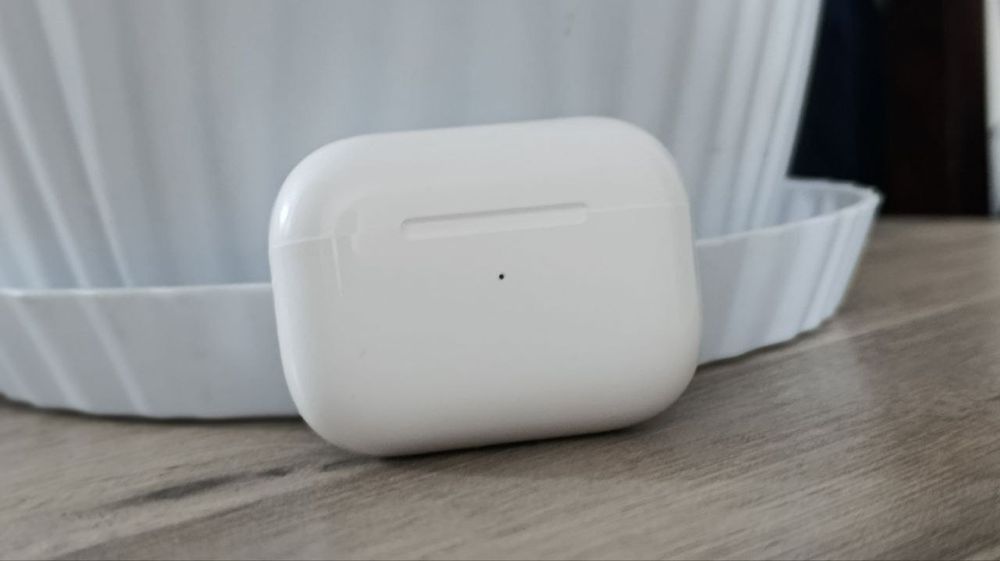 Продаю AirPods (в отличном состоянии)