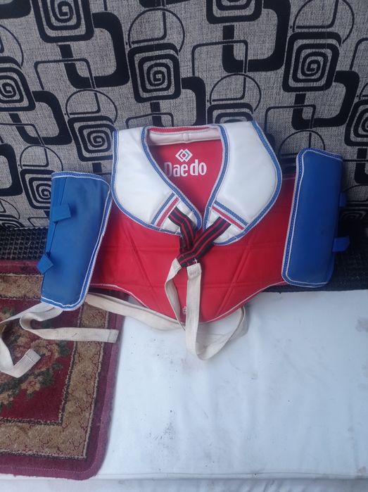 Продам защиту на ребенка