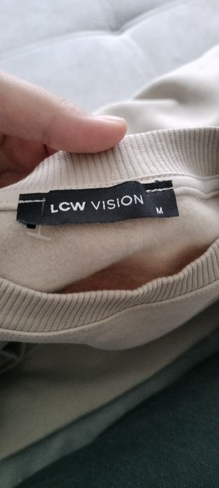 Свитшот с lcw,новый