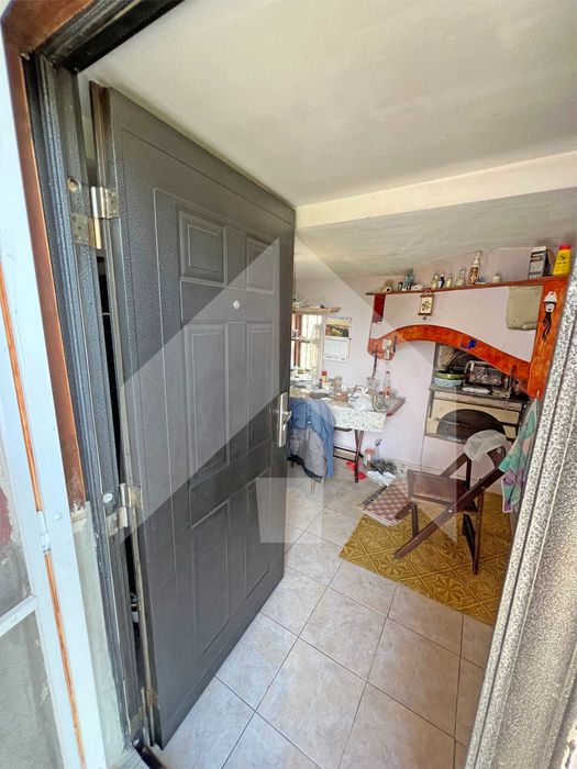 Продава еднофамилна, тухлена къща в с. Струйно (обл. Шумен). ТОП имот!