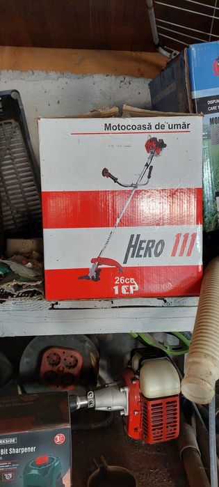 Moto coasa Hero 111