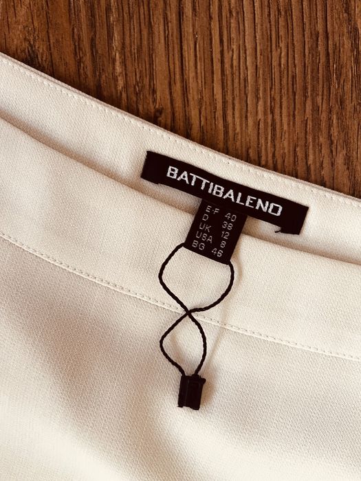 BATTIBALENO чисто нова пола