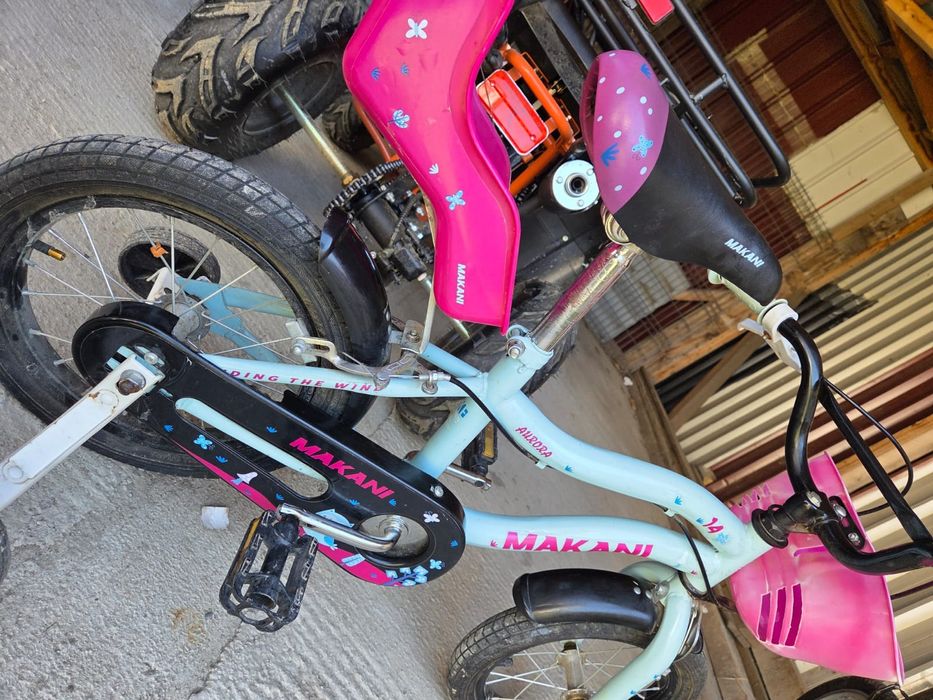 Vând bicicletă pentru copii de 3-5 ani, roti pe 14"