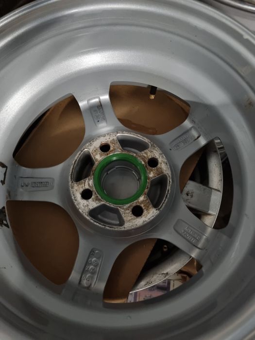 Jante R14 Aliaj 4x100 Alutec 5.5J ET 35 Dacia Spring Opel Renault