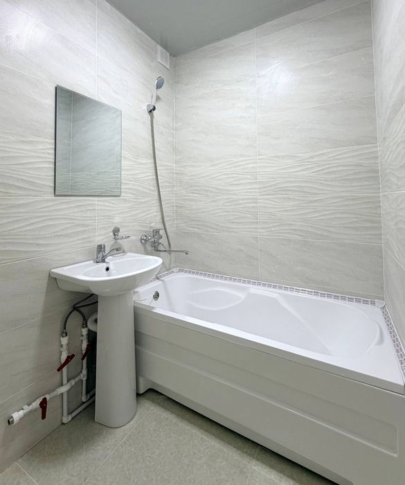 Ависозлар 1 ,1в2/1/4 Кадышева базар