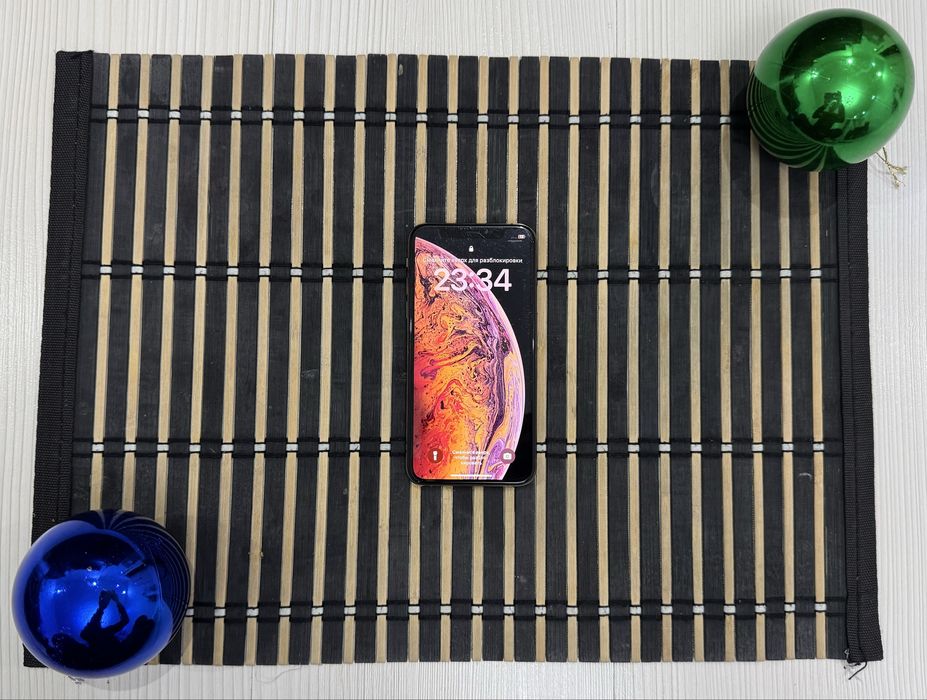 Продам айфон Хс iphone Xs