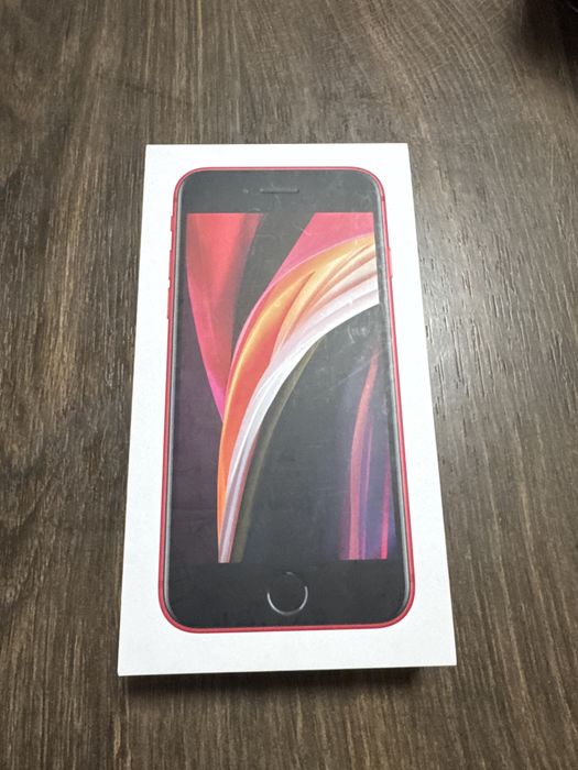 Продавам  IPhone  SE 2020