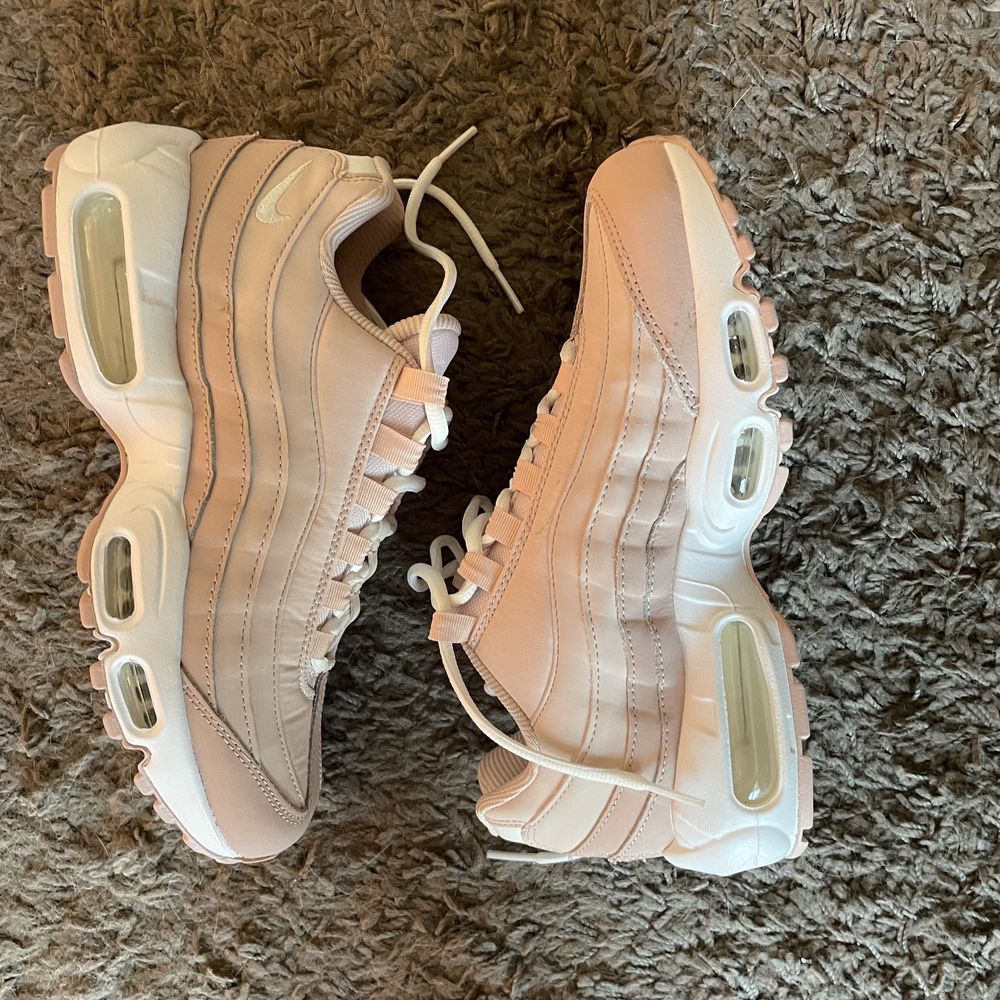 Nike air max 95 lx sales guava ice