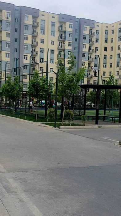 продаю квартиру эко шахр