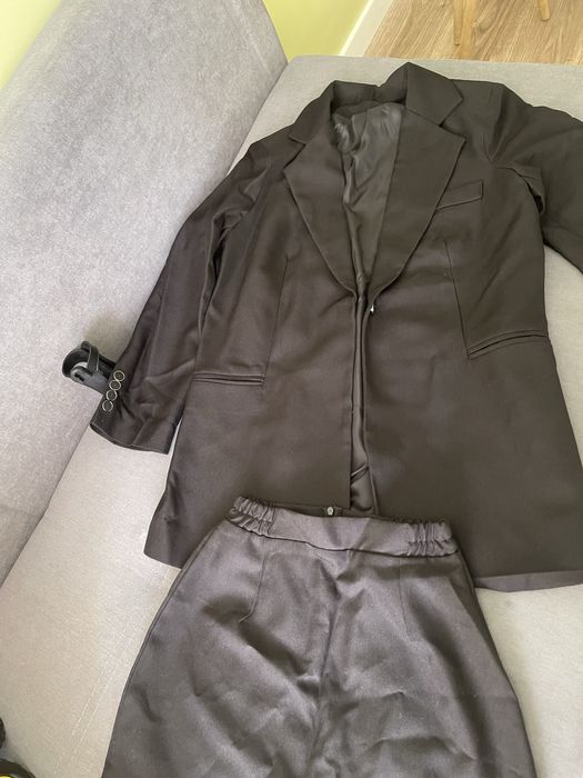 Продам двойку почти новая