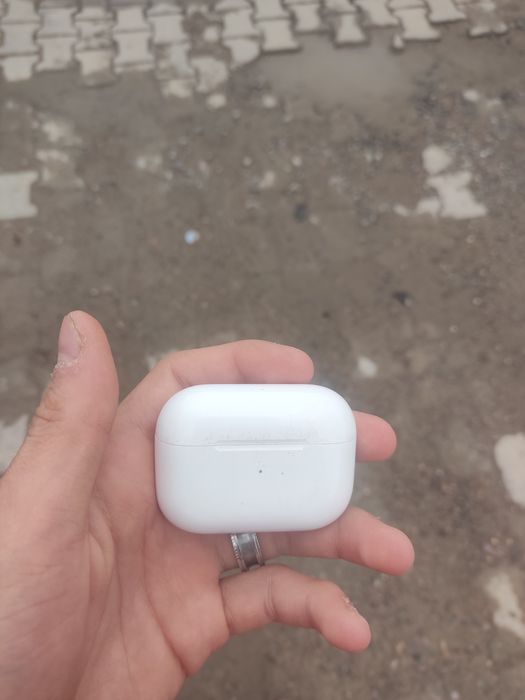 AirPods Pro 2 оригинал, модель A2700, 1 наушник