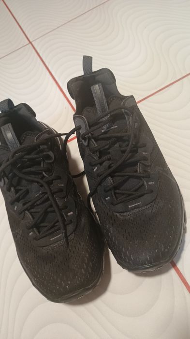 Vând Adidasi Nike React Vison
