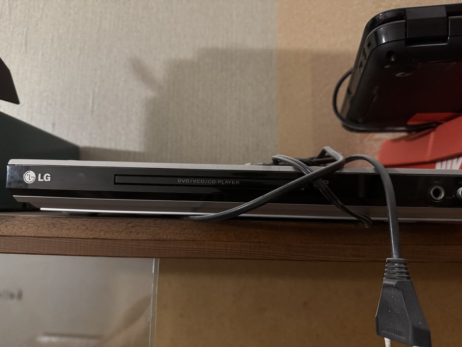 Продам Dvd плеер для телефизора