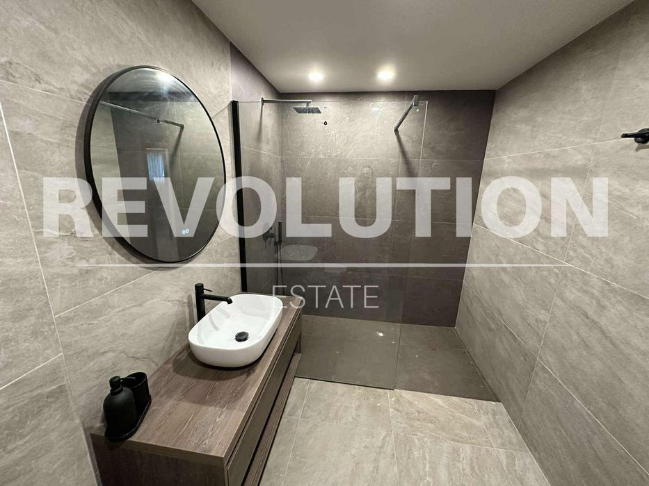 Дава се под наем Мезонет в Варна, Център - 135 кв.м за 1445.85 € - Снимка #14