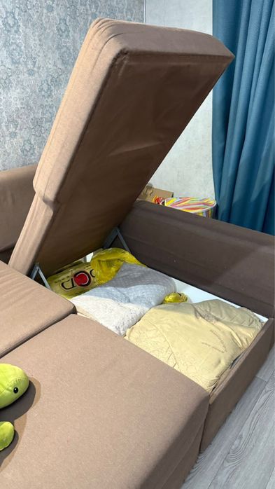 Продам диван б/у