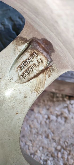Джанти с гуми, Ronal R42 15" ET38 5x114.3 - 76 мм /64.1 мм втулки