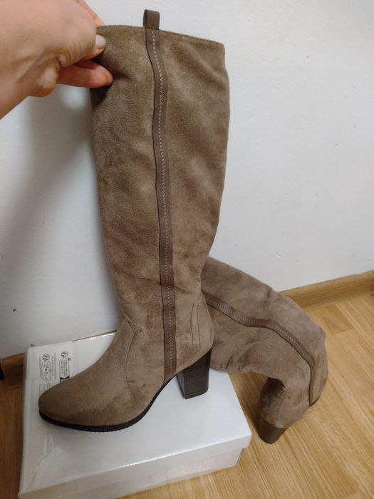 Oferta cizme îmblănite!