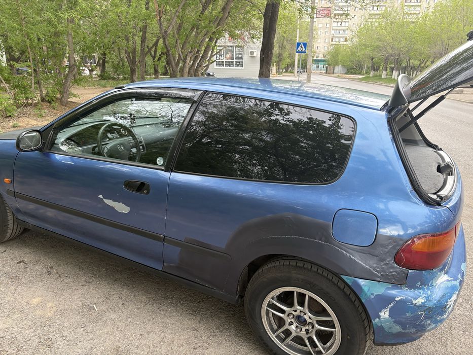 Продам машину honda