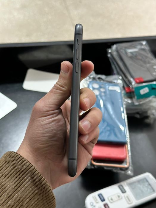 Iphone 11 qora garantiya