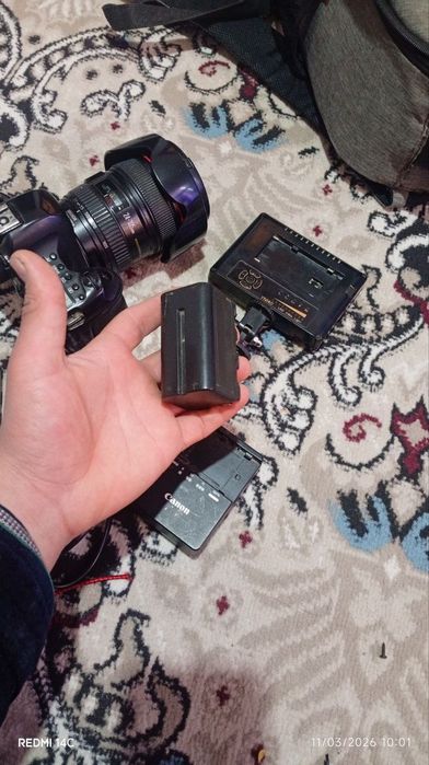 Canon 6D full-frame kamera sotiladi
