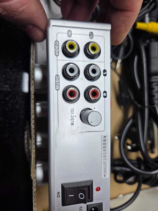 Preamplificator Microfon cu Efect 2 Microfoane Karaoke Azusa MIK0115