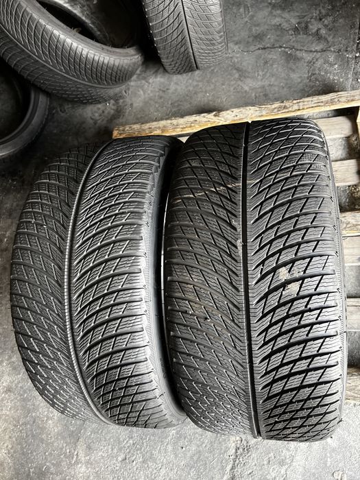 2 anvelope iarna ca NOI 275/35/19 , Michelin , DOT 2024 , 7 mm !