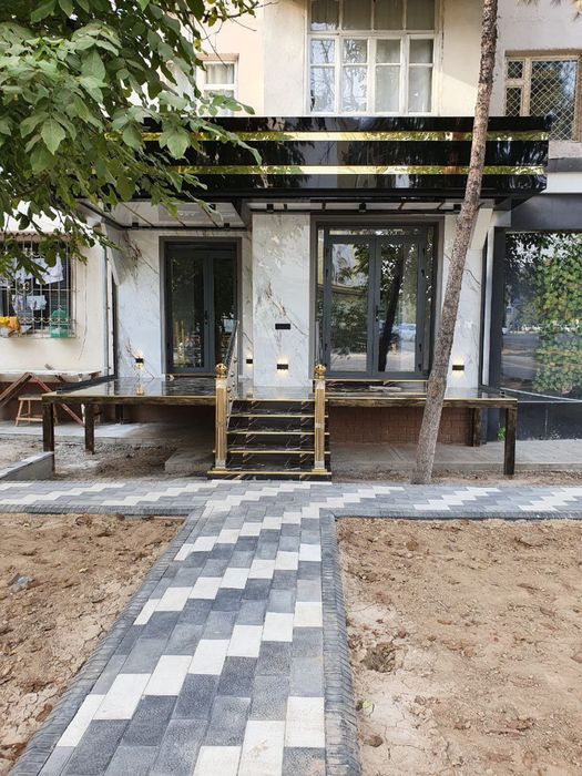 Продаётся НЕЖИЛОЕ Помещение  1-линия Учтепинский район 37 м2