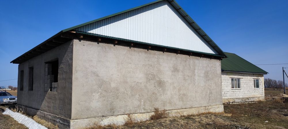 Продам недостроенный дом 11*12 м,в городе Алатау