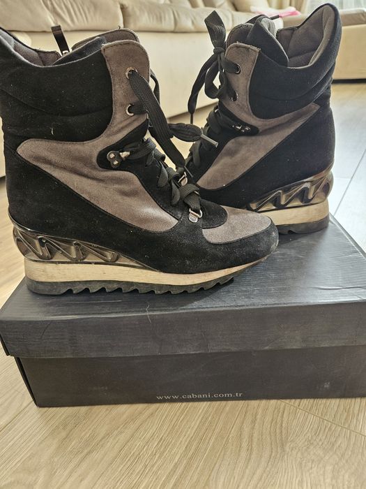 Ботинки и красовки