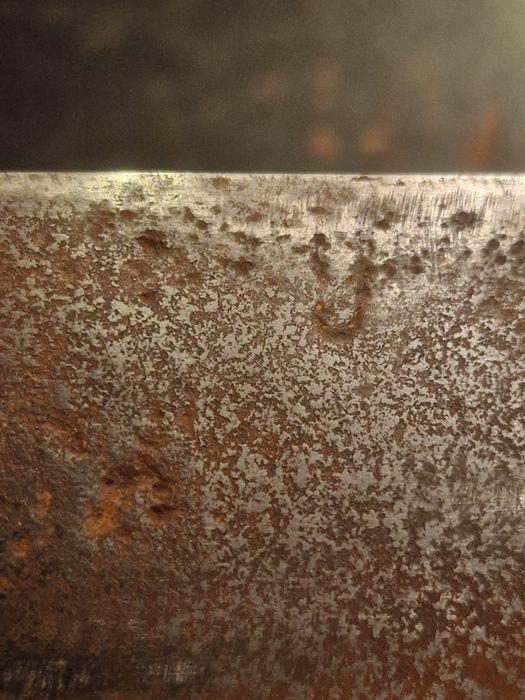 Продавам буйновски нож