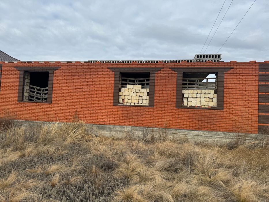 Продам недостроенный дом