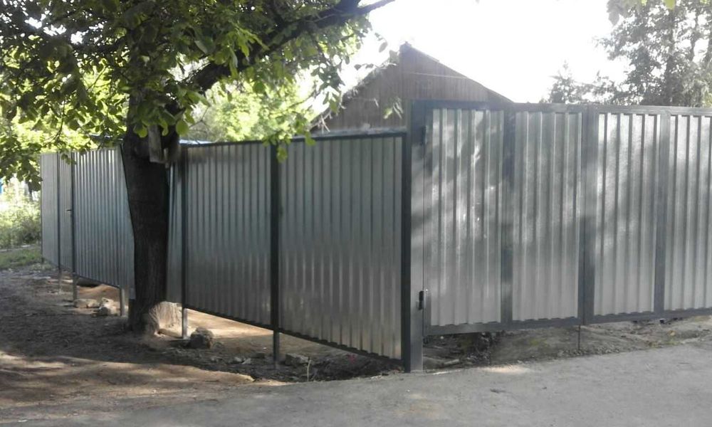 Монтаж Заборов из профнастила от 12 000 тг/кв.м