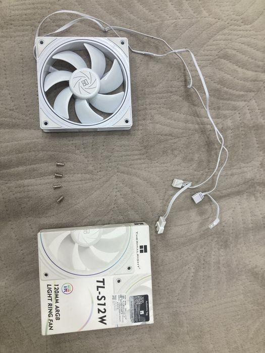 Продам кулер от Thermalright 120mm