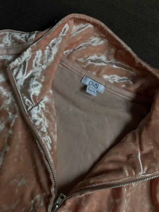 Плюшен суичер в бледо розово