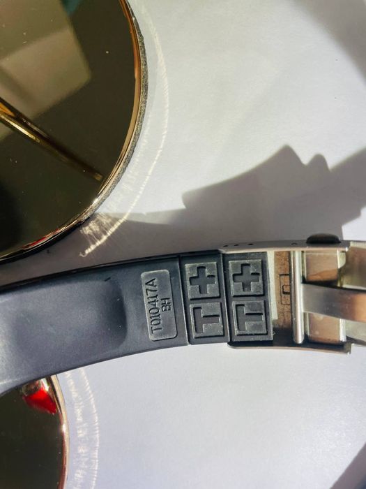 Продам часы свои! Причина продаже лежат без дело (((