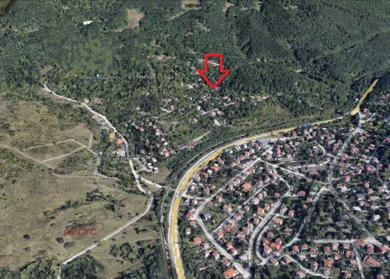 Продава парцел с. Владая