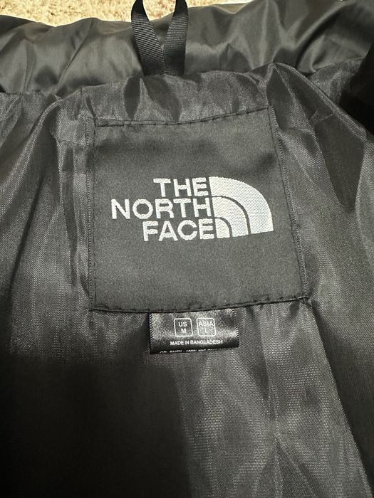 Geacă The North Face Black & White Puffer – mărimea M