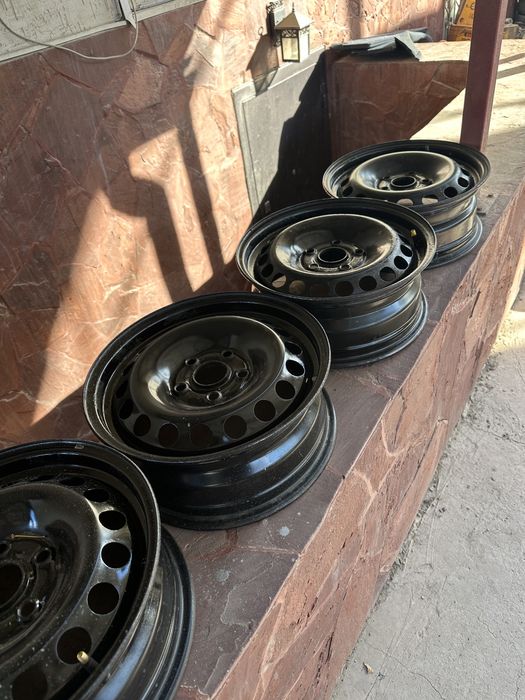 Комплект штамп дисков R15