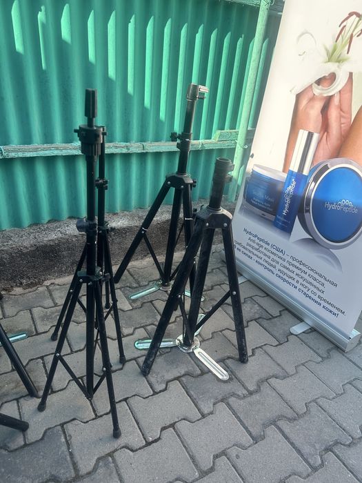 тринога (штатив)