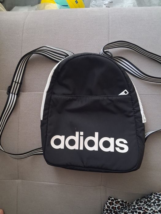 Раници Adidas, Reebok цената е за брой