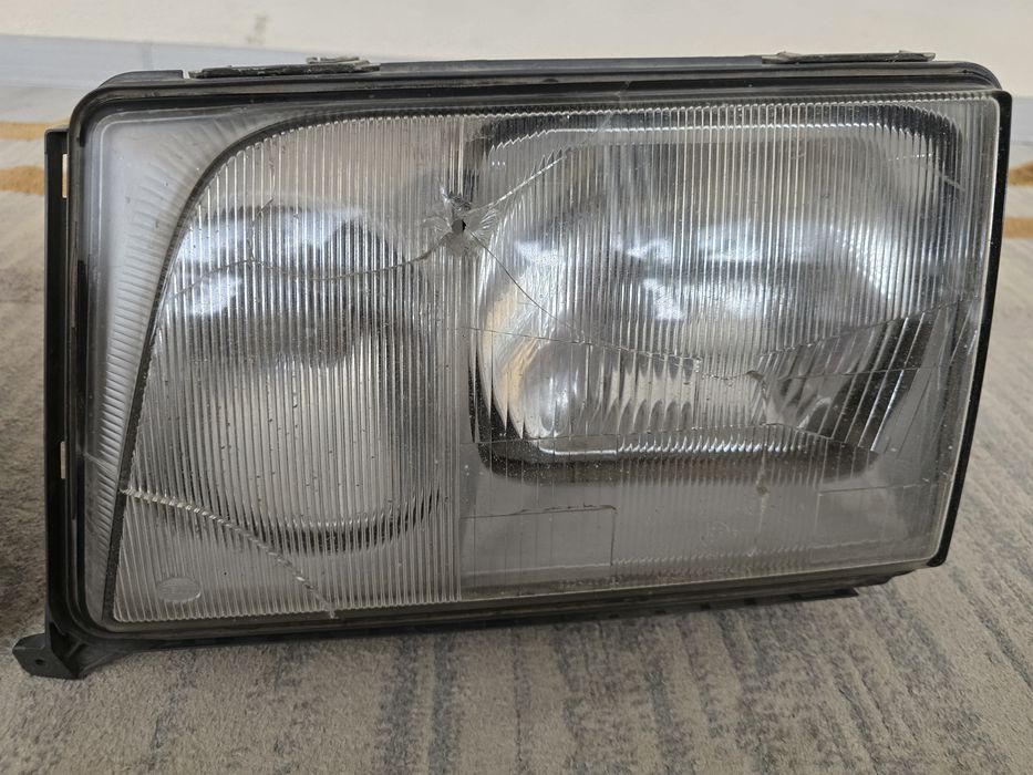 Фар w124 ешка рестайлинг HELLA